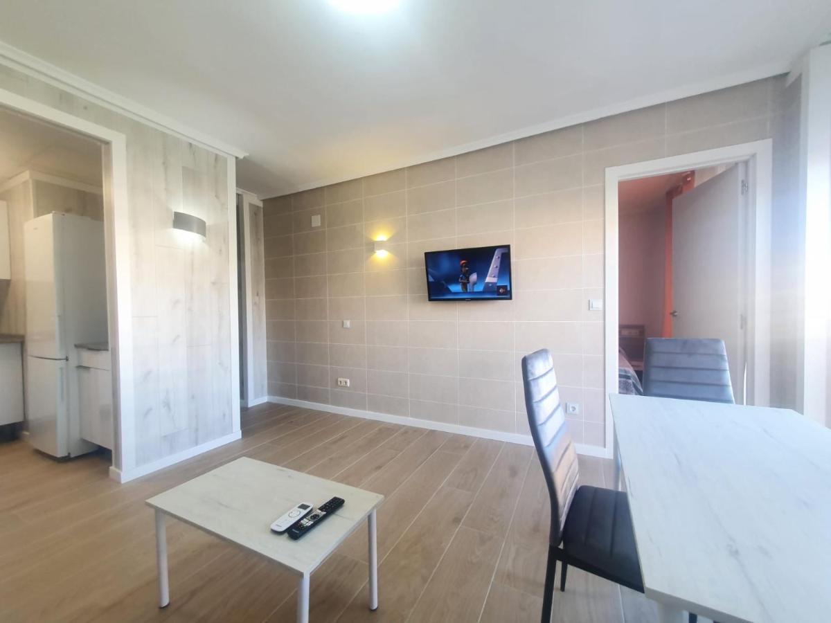 Апартаменти Salou Apartamento Familiar / Piscina / Zona Tranquila Екстер'єр фото