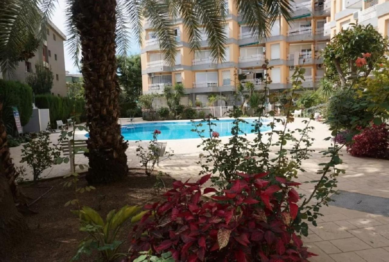 Апартаменти Salou Apartamento Familiar / Piscina / Zona Tranquila Екстер'єр фото